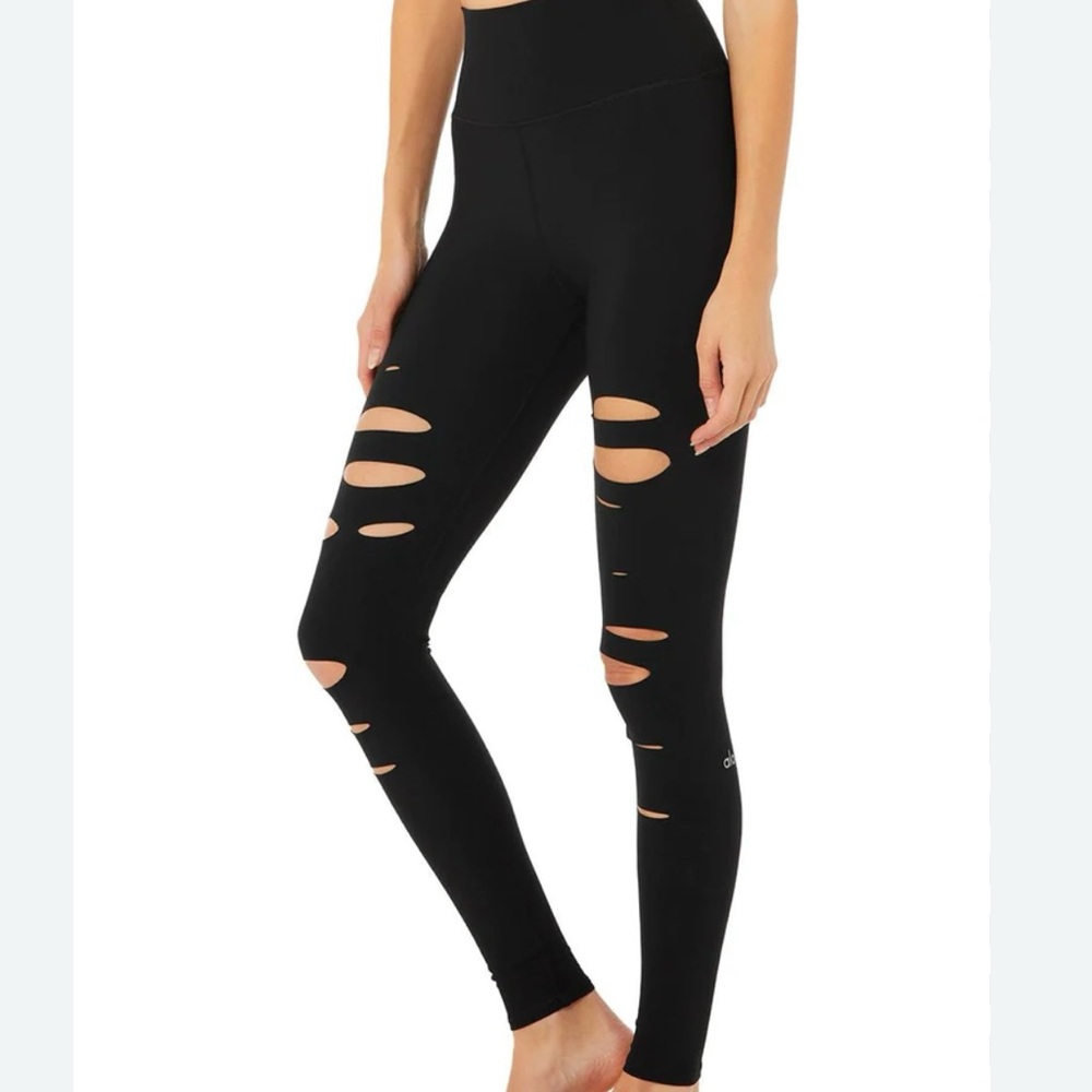 ALO Yoga Warrior Leggings Black Size Medium 7/8 Length - Picture 1 of 8